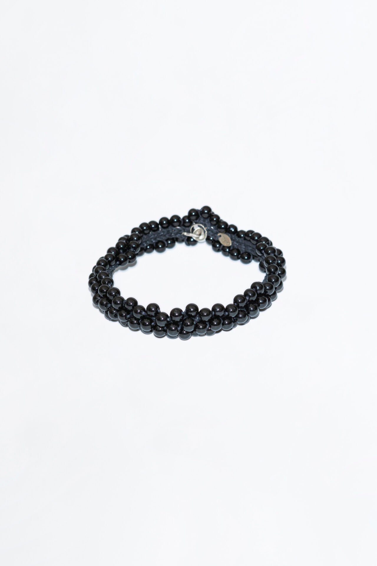 Gargantilla Colero tejida a mano con cordón de algodón encerado y cuentas de vidrio