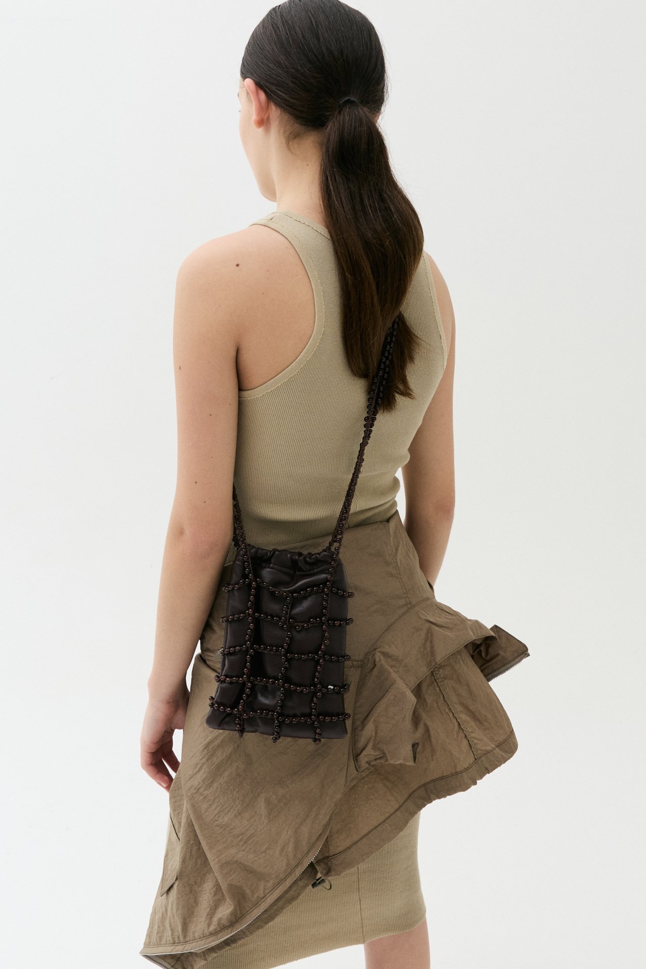 AYNIE_LOOKBOOK_AGOSTO_24_1710