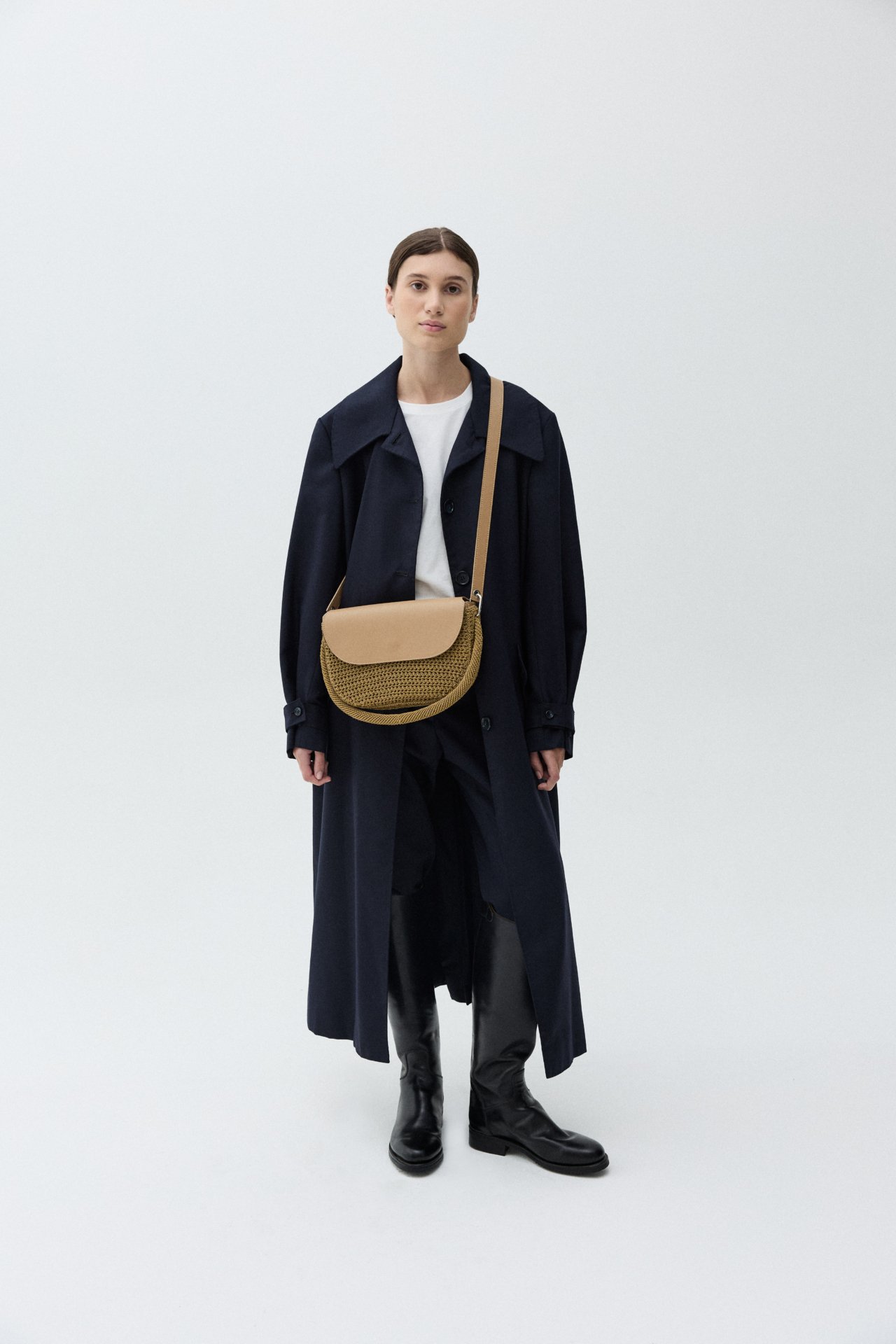 AYNIE_LOOKBOOK_MARZO_24_0437