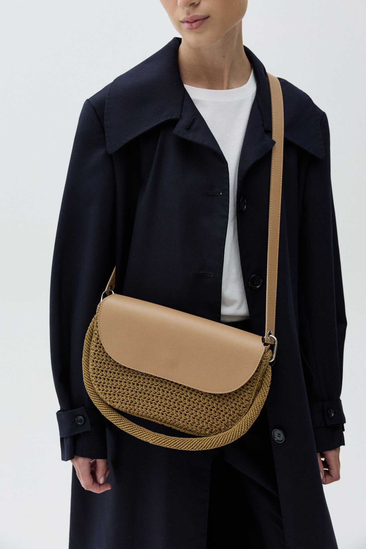 AYNIE_LOOKBOOK_MARZO_24_0461