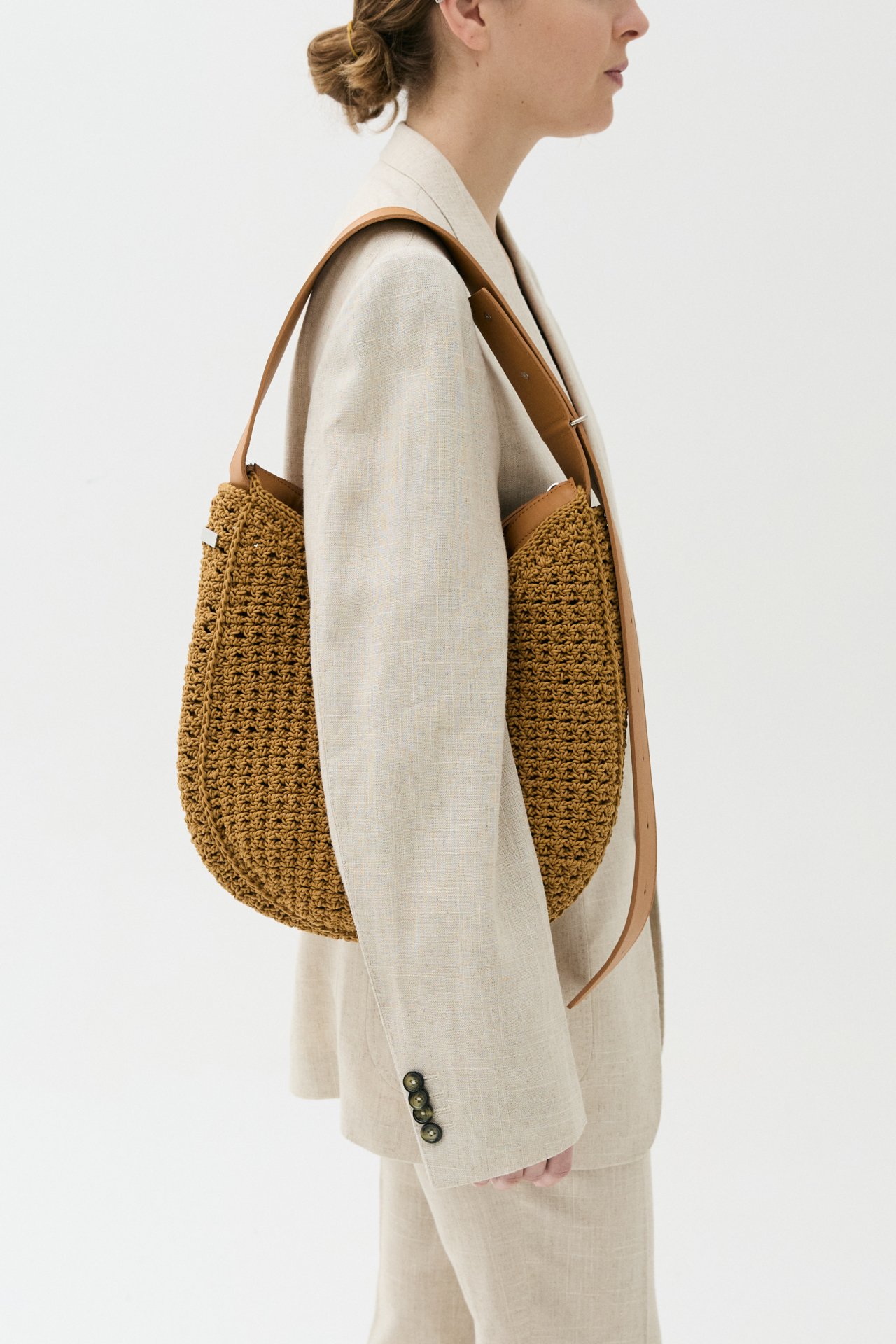 AYNIE_LOOKBOOK_AGOSTO_24_0371