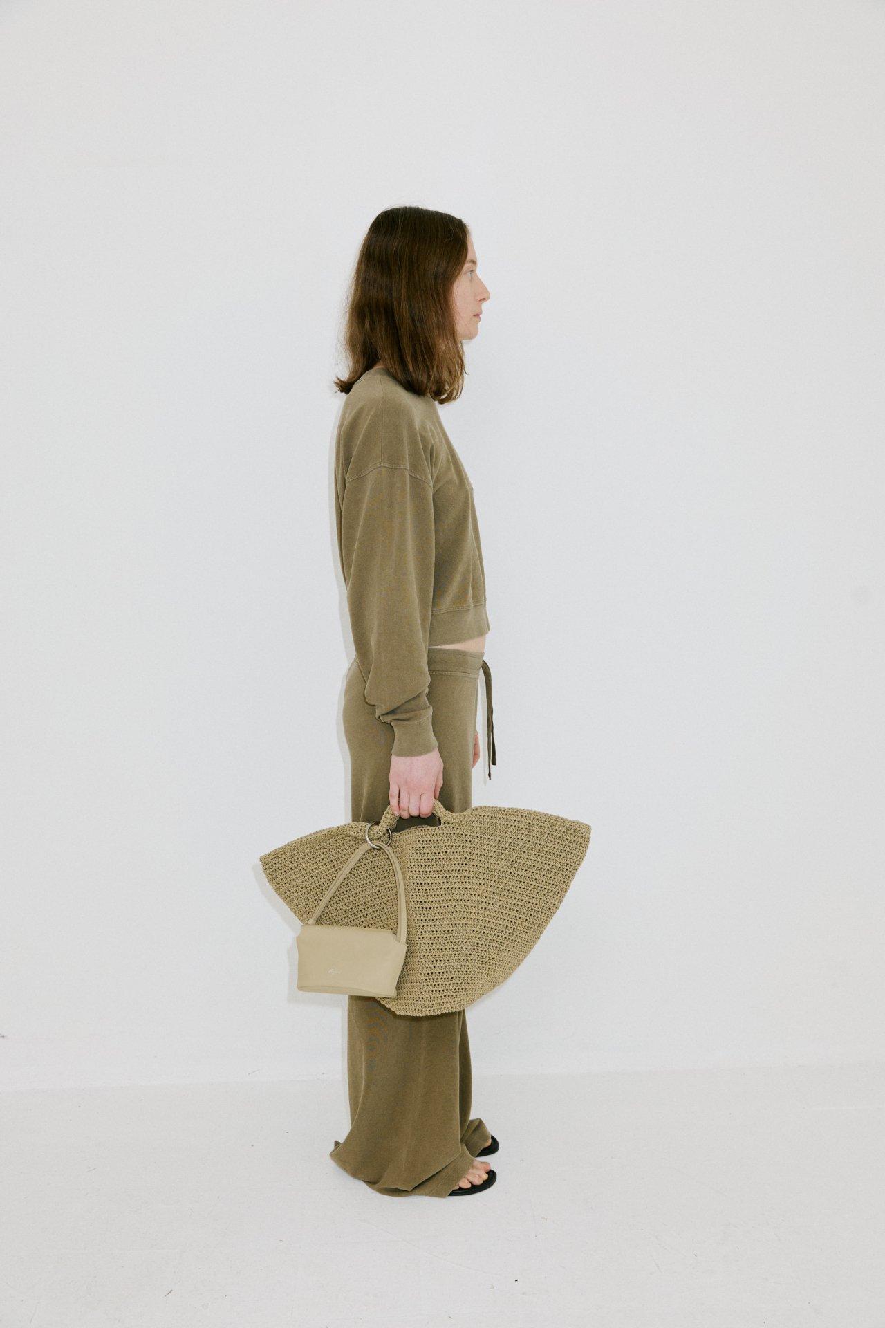 AYNIE_LB_SEPT_25_1162