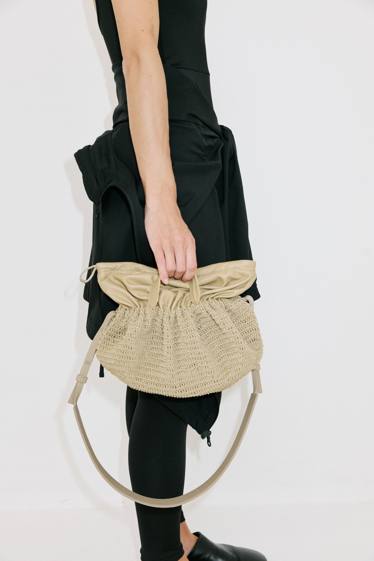 AYNIE_LB_SEPT_25_1527